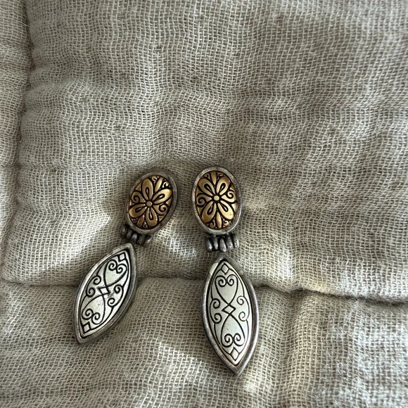 Brighton 3-tone (silver, gold & bronze) Necklace - Picture 8 of 8